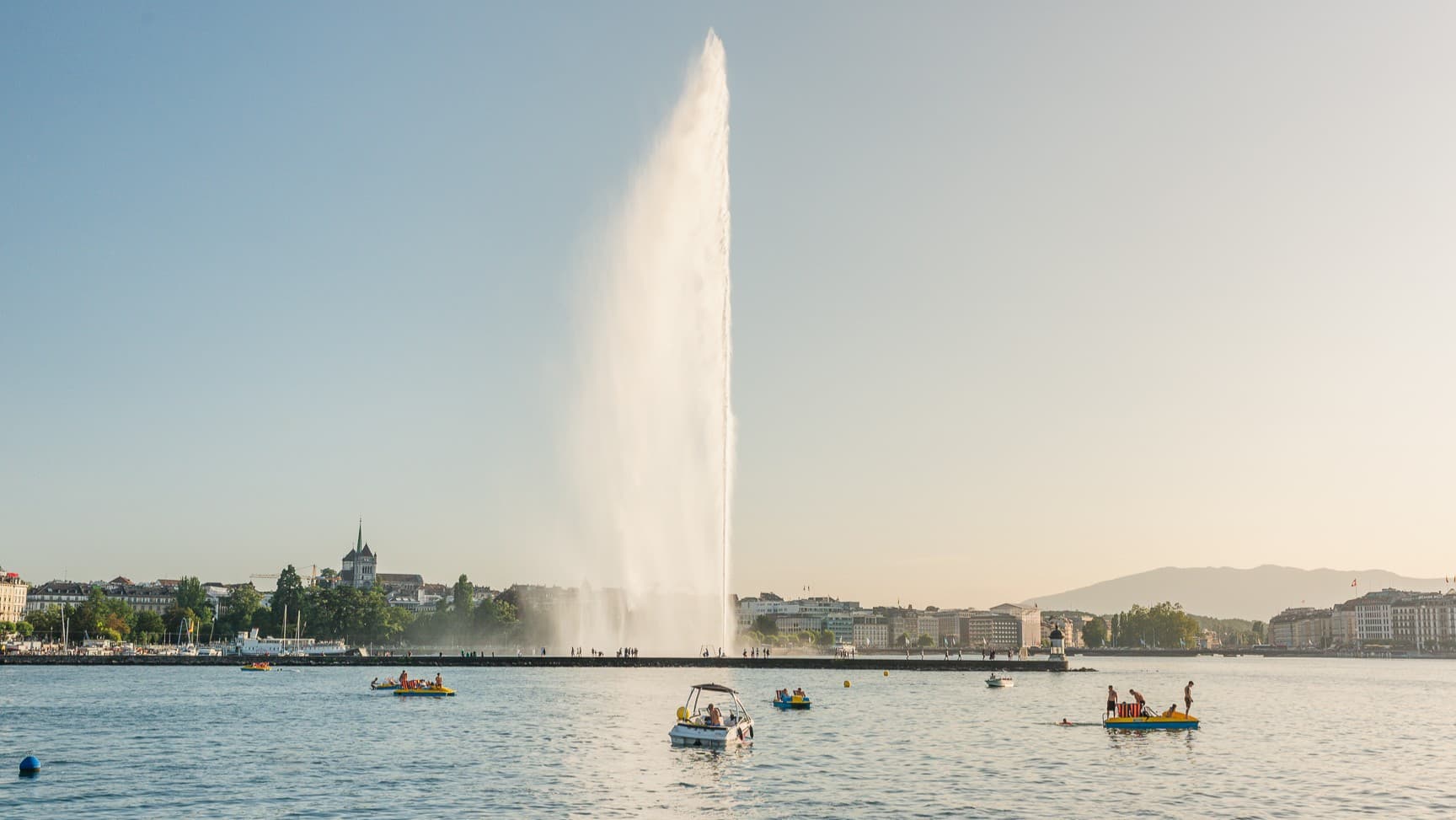 48 Hours in Geneva: Lake, Old Town, Diplomacy, and the Best Local Stops
